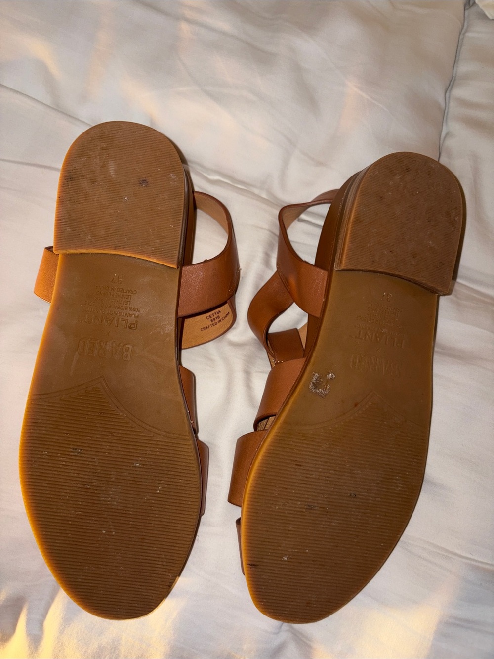 Cettia Women's Tan Leather Slingback Sandal - Picture 10 of 10